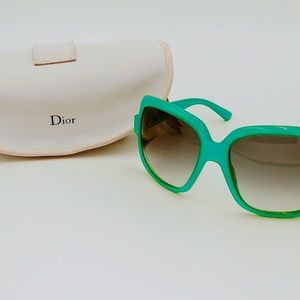 Jade Dior sunglasses